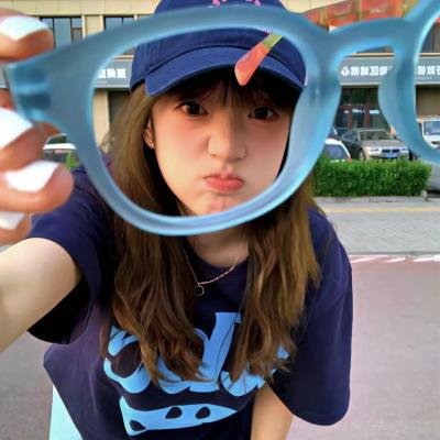 女人河 海报
